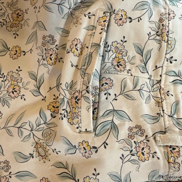 LOFT Cream Floral Straight Leg Jeans - Picture 8 of 9